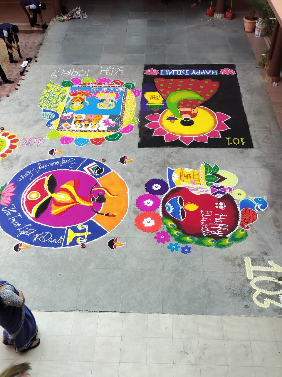 PUSHPA ENGLISH MEDIUM SCHOOL Banner Image